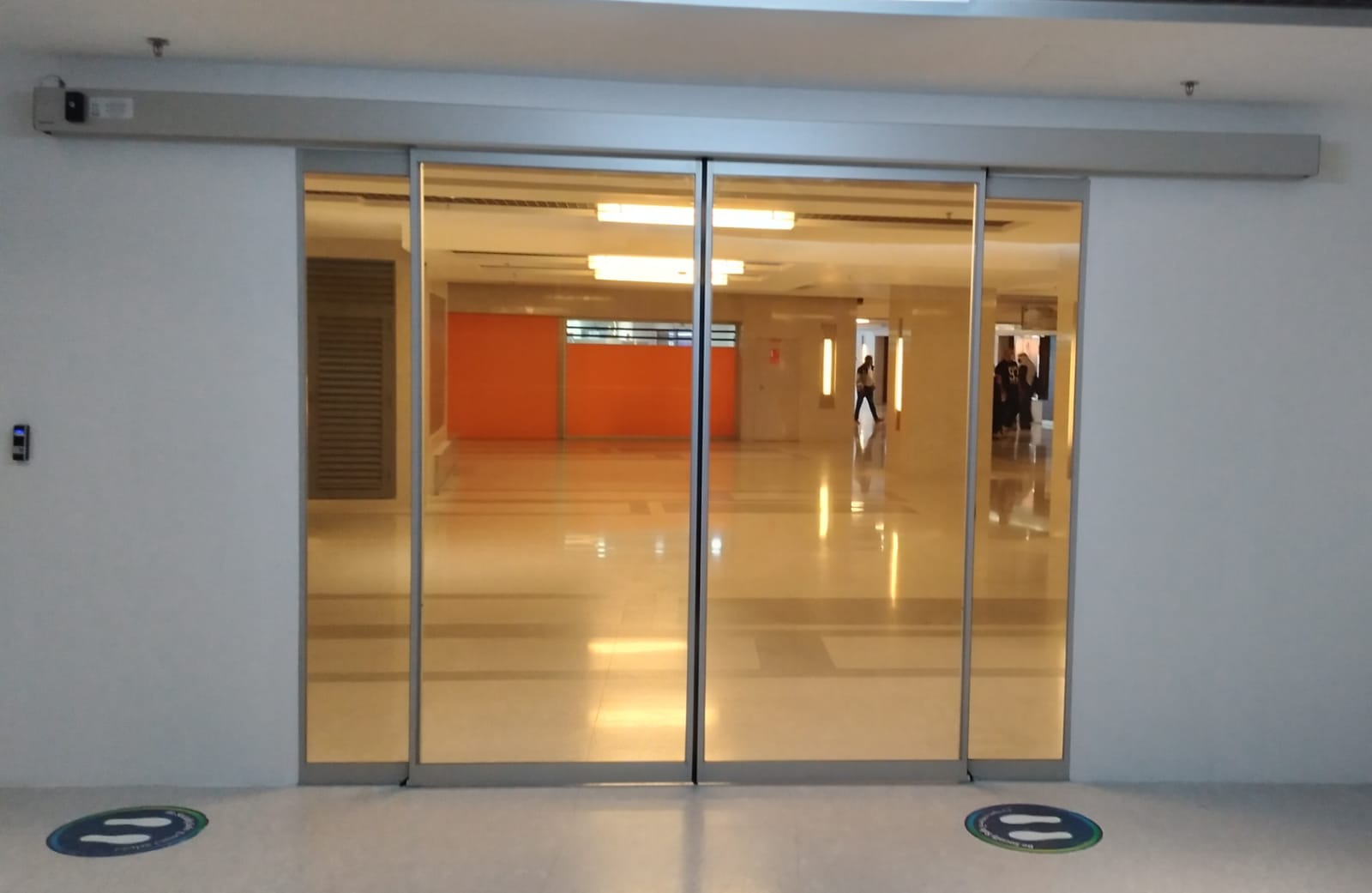 slideimage